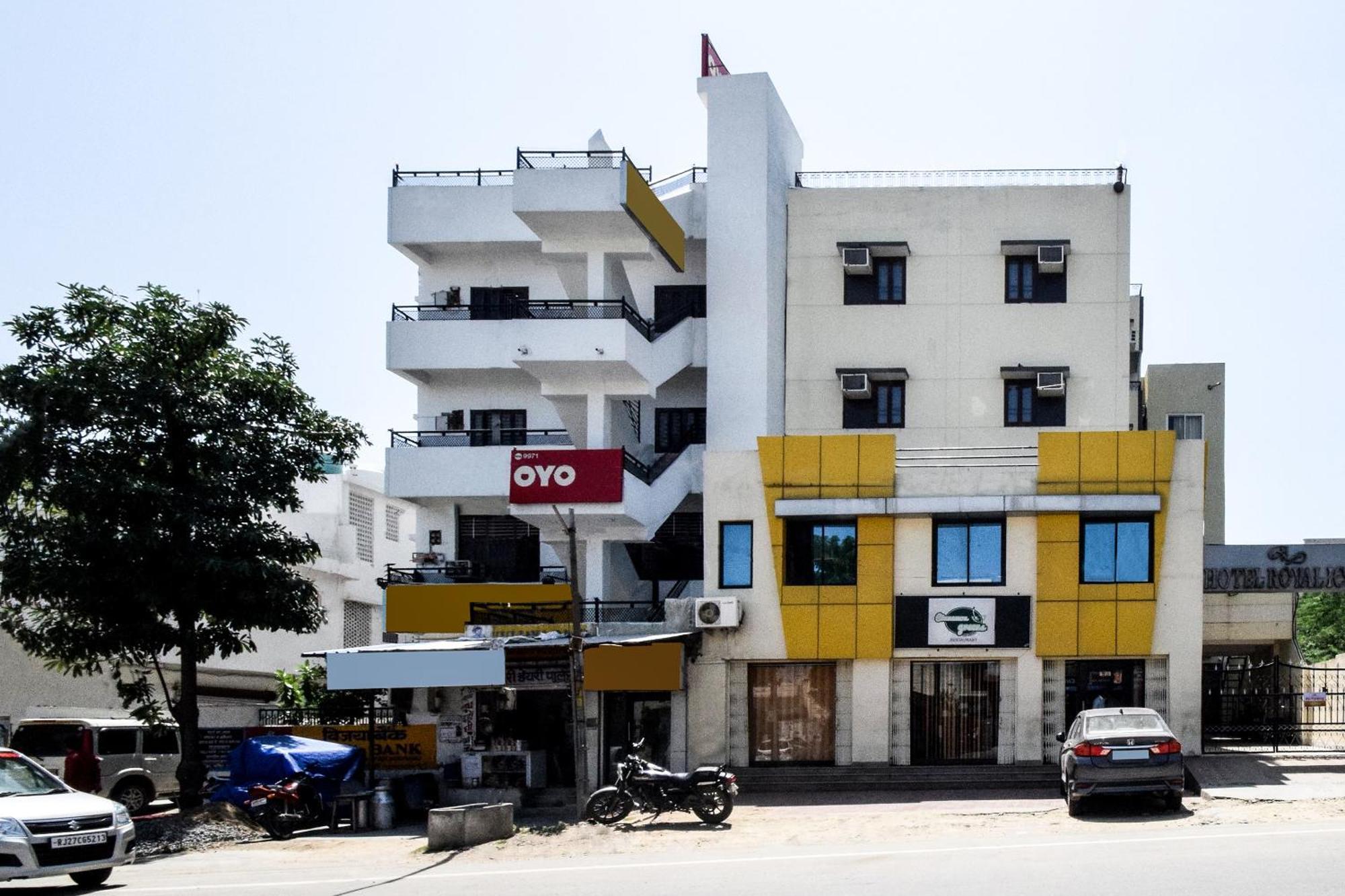 Collection O Royal Icon Hotel อุเดเปอร์ ภายนอก รูปภาพ