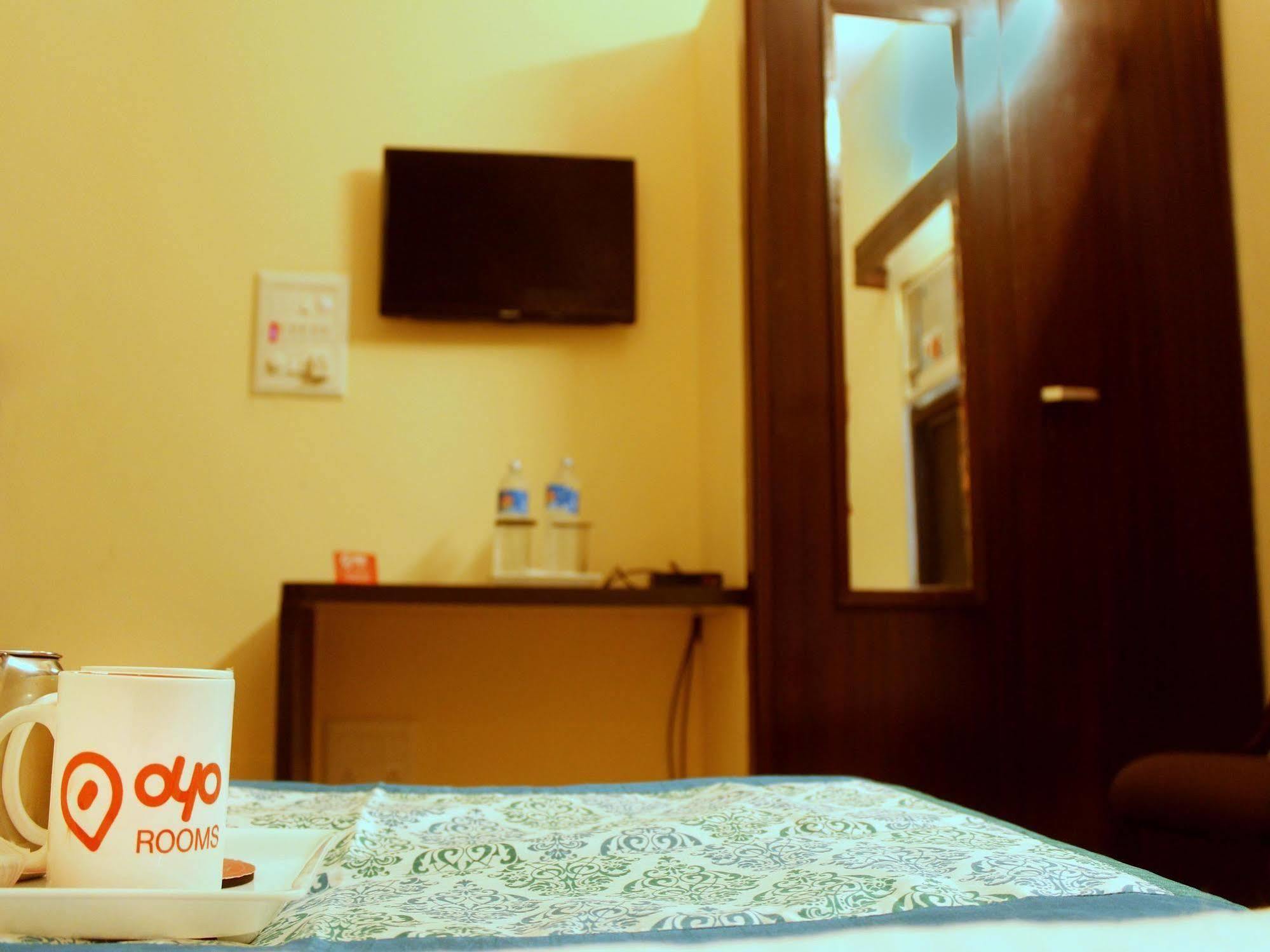 Collection O Royal Icon Hotel อุเดเปอร์ ภายนอก รูปภาพ
